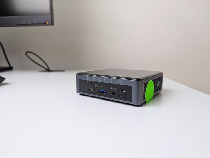 Intel NUC 10 Performance NUC10i5FNK (i5-10210U, 16GB, 250GB), Computers en Software, Desktop Pc's, Refurbished, 3 tot 4 Ghz, SSD