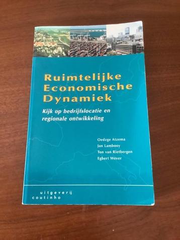 Ruimtelijke Economische Dynamiek van Atzema, Lambooy etc… beschikbaar voor biedingen