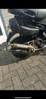 Yasuni c21, Ophalen of Verzenden, Zo goed als nieuw, Blok
