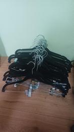 Velvet kleerhangers met knijpers, Kleding | Dames, Kledinghangers, Ophalen, Zo goed als nieuw, Fluweel, Kinderen