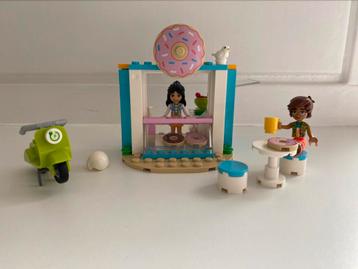 LEGO Friends donutwinkel 41723 beschikbaar voor biedingen