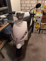 Zip piaggo, Fietsen en Brommers, Scooters | Piaggio, Ophalen, Gebruikt, Zip, Benzine