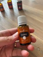 Young Living Cedarwood ongeopend, Ophalen of Verzenden, Nieuw, Aroma