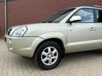 Hyundai Tucson 2.0i 4WD Style / NAP / Airco / Cruise / Trekh, Gebruikt, 4 cilinders, Parkeersensor, Bedrijf