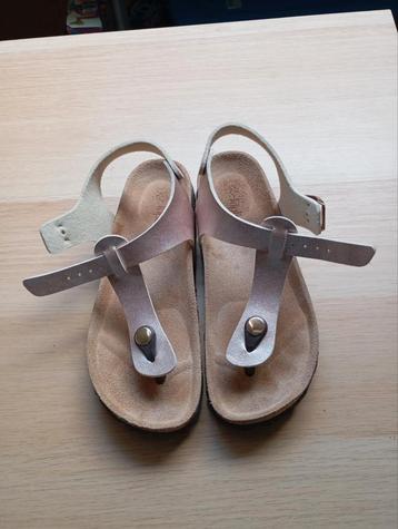 Kipling sandalen maat 35 beschikbaar voor biedingen