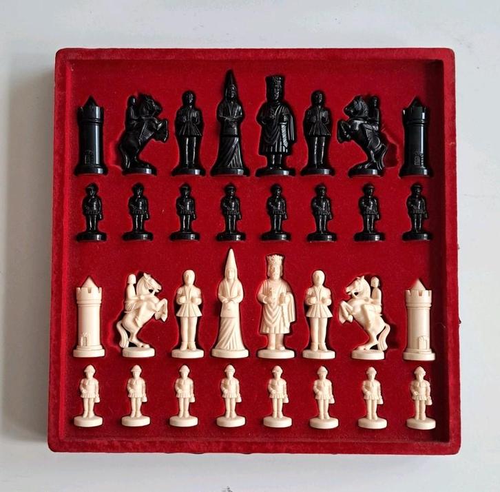 Schaakstukken, Hobby en Vrije tijd, Gezelschapsspellen | Bordspellen, Gebruikt, Ophalen of Verzenden
