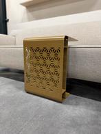 Design on Stock Koyo Bijzettafel Design Tafel