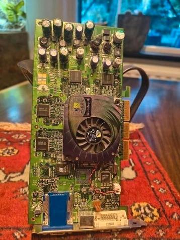 NVIDIA Quadro 4 700 XGL AGP met VGA en DVI beschikbaar voor biedingen