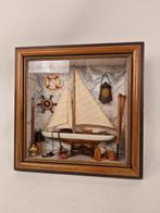 Maritieme diorama met zeilboot in houten lijst, Antiek en Kunst, Ophalen of Verzenden