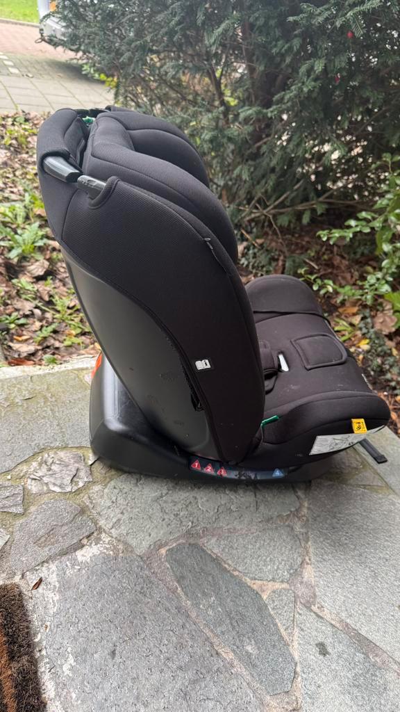 Autostoel Titanium Baby Vigo I-Size Black, Kinderen en Baby's, Autostoeltjes, Zo goed als nieuw, Overige merken, 15 t/m 36 kg