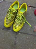 Voetbalschoenen maat 37, Maat XS of kleiner, Ophalen, Zo goed als nieuw, Schoenen