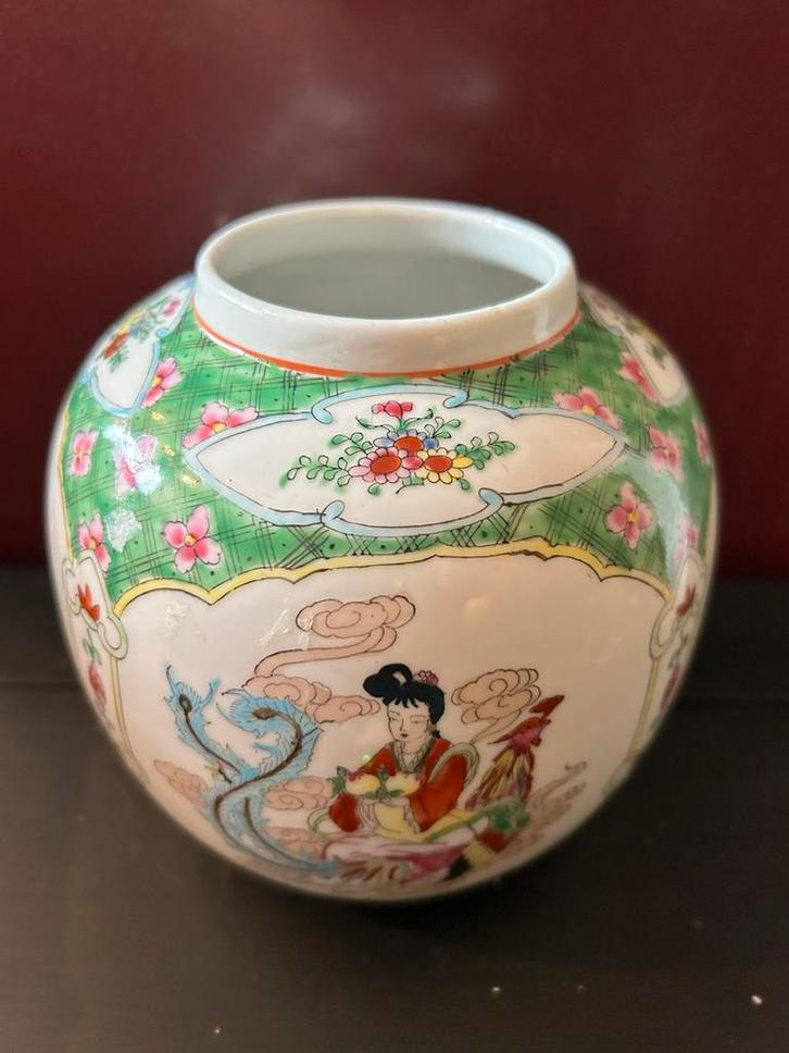 Chinese Vaas of gemberpot met famille rose decoratie, Antiek en Kunst, Antiek | Vazen, Ophalen of Verzenden