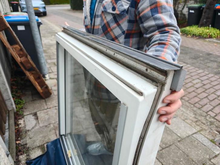 Velux Dakraam GGU S06 HR++ + Luxaflex, Doe-het-zelf en Verbouw, Glas en Ramen, Gebruikt, Dakraam, 80 tot 120 cm, 80 tot 120 cm