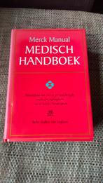 Merek Manual - Medisch handboek, Ophalen of Verzenden, Zo goed als nieuw