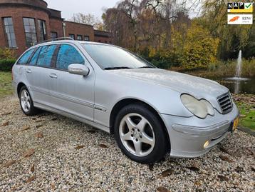 Mercedes-Benz C-klasse Combi 200 K. Elegance AUTOMAAT/airco/ beschikbaar voor biedingen
