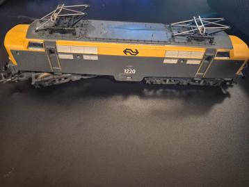 Lima 1220 locomotief beschikbaar voor biedingen