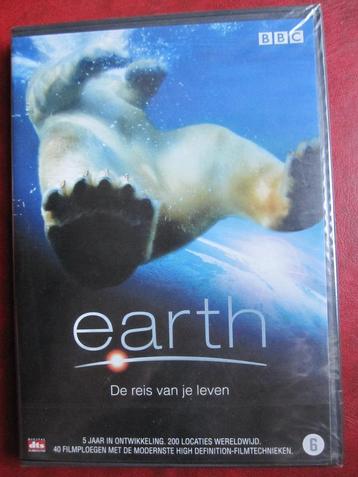 Earth (2008)