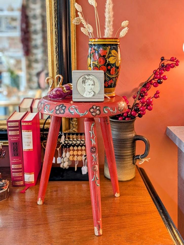 Handgeschilderde Folklore Hindeloopen Krukje, Huis en Inrichting, Krukjes, Zo goed als nieuw, Hout, Ophalen of Verzenden