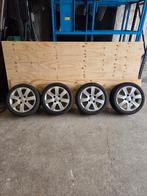 Set winterbanden Mitsubishi colt, Auto-onderdelen, Banden en Velgen, Ophalen, Gebruikt, 16 inch, Banden en Velgen