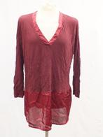 Mooi bordeaux rood damesshirt.Onderkant doorschijnend.Mt S, ., Ophalen of Verzenden, Zo goed als nieuw, Korte mouw