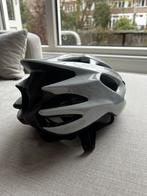 AGU Strato Helm Hi-vis (race) fiets helm, Fietsen en Brommers, Fietsaccessoires | Fietshelmen, Ophalen of Verzenden, S