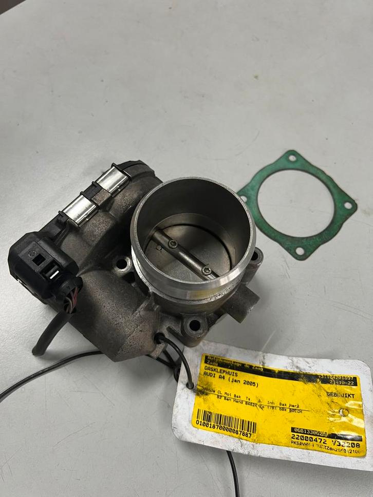2005 VAG Audi gasklephuis BOSCH gebruikt., Auto-onderdelen, Motor en Toebehoren, Audi, Overige automerken, Seat, Volkswagen, Universele onderdelen