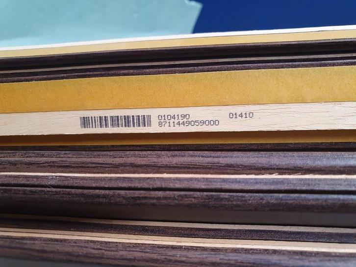 115 stuk houten plakplinten voor laminaat / pvc / parket, Huis en Inrichting, Stoffering | Vloerbedekking, Nieuw, Laminaat, Ophalen