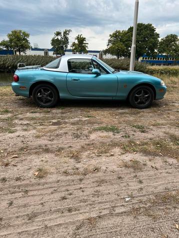 Mazda MX-5 1.6 I 2001 Blauw cabrio! Start en rijd goed beschikbaar voor biedingen