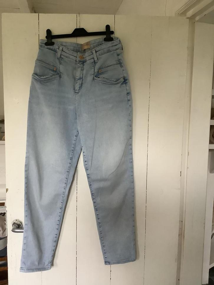 Jeans Mac, Kleding | Dames, Spijkerbroeken en Jeans, Zo goed als nieuw, W30 - W32 (confectie 38/40), Blauw, Ophalen of Verzenden