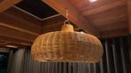 Handgemaakte rattan lampenkap uit Bali, Ophalen of Verzenden, Nieuw, Rond, 25 tot 50 cm