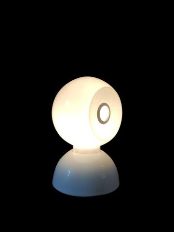 Fantastisch vintage Italiaans design tafellamp glas beschikbaar voor biedingen