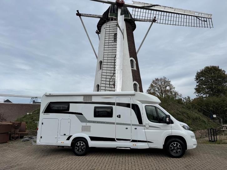 Hobby On Tour 65 GE - Enkele bedden - 1ste Eig - 29.380 km, Caravans en Kamperen, Campers, Bedrijf, tot en met 3, Half-integraal