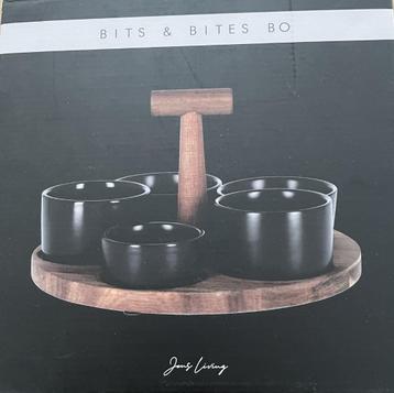 Te koop 2 stuks nieuwe serveer sets voor snacks. beschikbaar voor biedingen