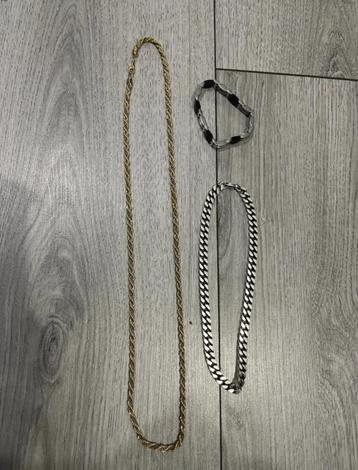 Kettingen en Armbanden Set beschikbaar voor biedingen