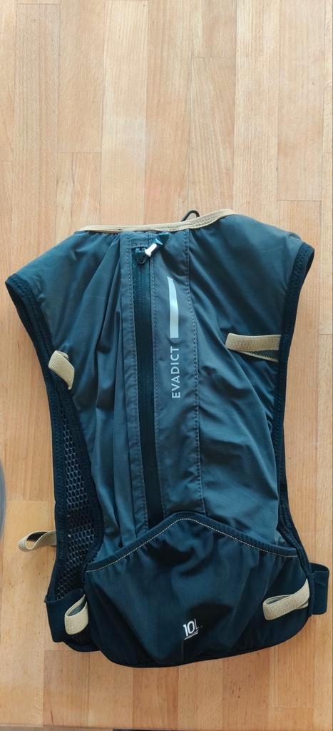 Evadict trailrun vest / hydratatievest 10 l mt XS/S, Sport en Fitness, Loopsport en Atletiek, Nieuw, Kleding, Overige merken, Ophalen of Verzenden