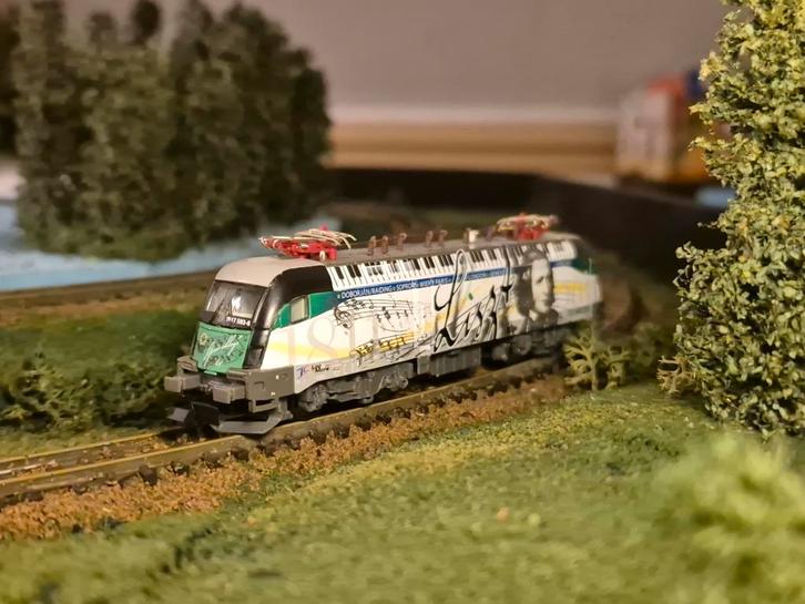 Te koop
Hobbytrain gysev 1047 503 Liszt, Hobby en Vrije tijd, Modeltreinen | N-Spoor, Zo goed als nieuw, Locomotief, Gelijkstroom