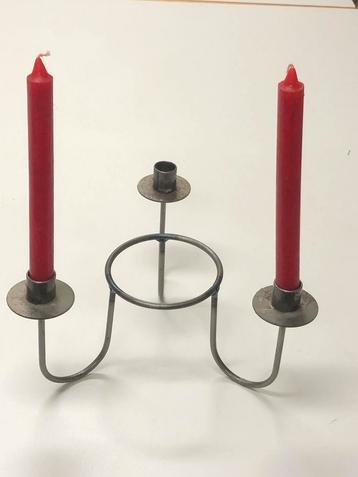 Metalen Kandelaar voor 3 Kaarsen beschikbaar voor biedingen