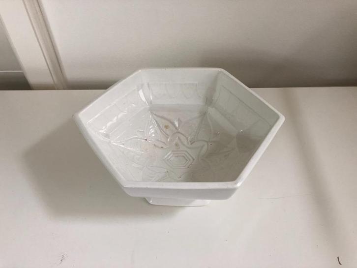 A666 Société Céramique Maestricht - Puddingvorm Bloem, Antiek en Kunst, Antiek | Servies los, Ophalen of Verzenden