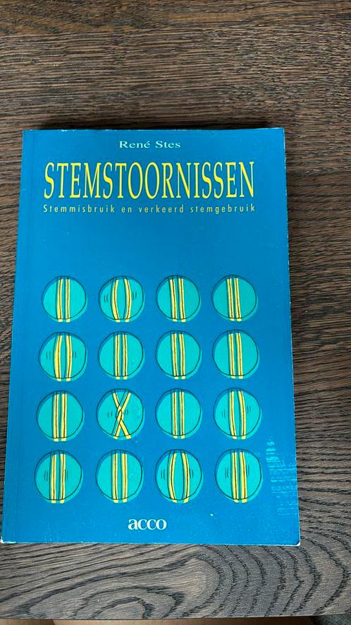 R. Stes - Stemstoornissen, Boeken, Wetenschap, Zo goed als nieuw, Ophalen of Verzenden