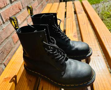Dr. Martens schoenen zwart maat 37 beschikbaar voor biedingen