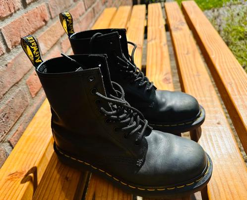 Dr. Martens schoenen zwart maat 37, Kleding | Dames, Schoenen, Gedragen, Lage of Enkellaarzen, Zwart, Ophalen of Verzenden