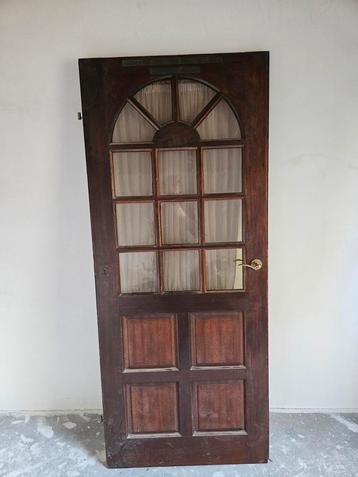 Binnen deur massief gelakt met glas breed 83cm hoog 200,5 cm beschikbaar voor biedingen