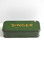 Oud Singer blikje voor naaimachine toebehoren in goede staat, Ophalen of Verzenden, Gebruikt, Overige