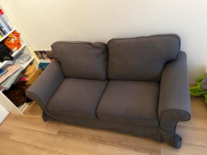 IKEA Ektorp 2-zitsbank - 180x90x90 cm, Huis en Inrichting, Banken | Bankstellen, Zo goed als nieuw, Rechte bank, Tweepersoons