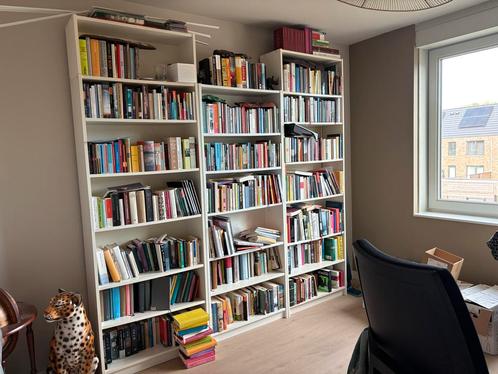 Billy boekenkasten ikea, 3 stuks en 2 verhogers/extra plank, Huis en Inrichting, Kasten | Boekenkasten, Gebruikt, 50 tot 100 cm