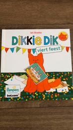 Dikkie dik viert feest  leuk kinderboek met korte verhalen, Ophalen of Verzenden, Zo goed als nieuw