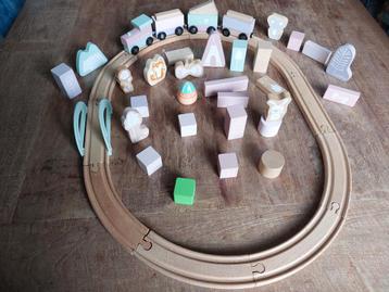 Little Dutch houten treinset met extra's beschikbaar voor biedingen