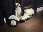 Vespa 50N, ongelooflijk mooi gerestaureerd, Fietsen en Brommers, Brommers | Oldtimers, Ophalen, Maximaal 45 km/u, Overige merken