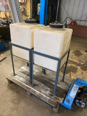 Silo. 2  stuks beschikbaar voor biedingen