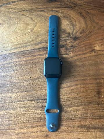 Applewatch SE GPS+cellular beschikbaar voor biedingen